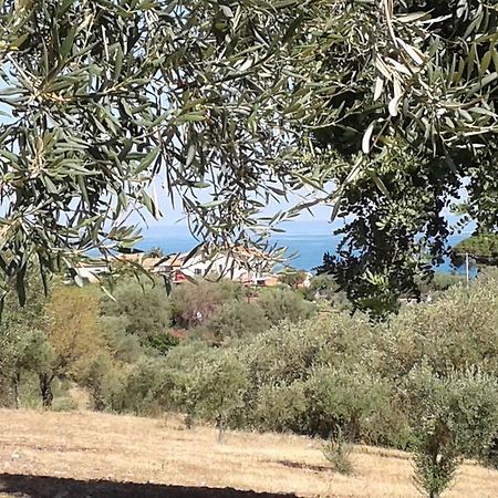 Il Casale Il Sole E La Margherita Campofelice Di Roccella Dış mekan fotoğraf